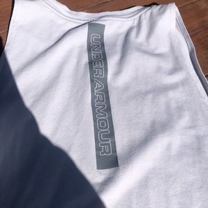 Under armour tank